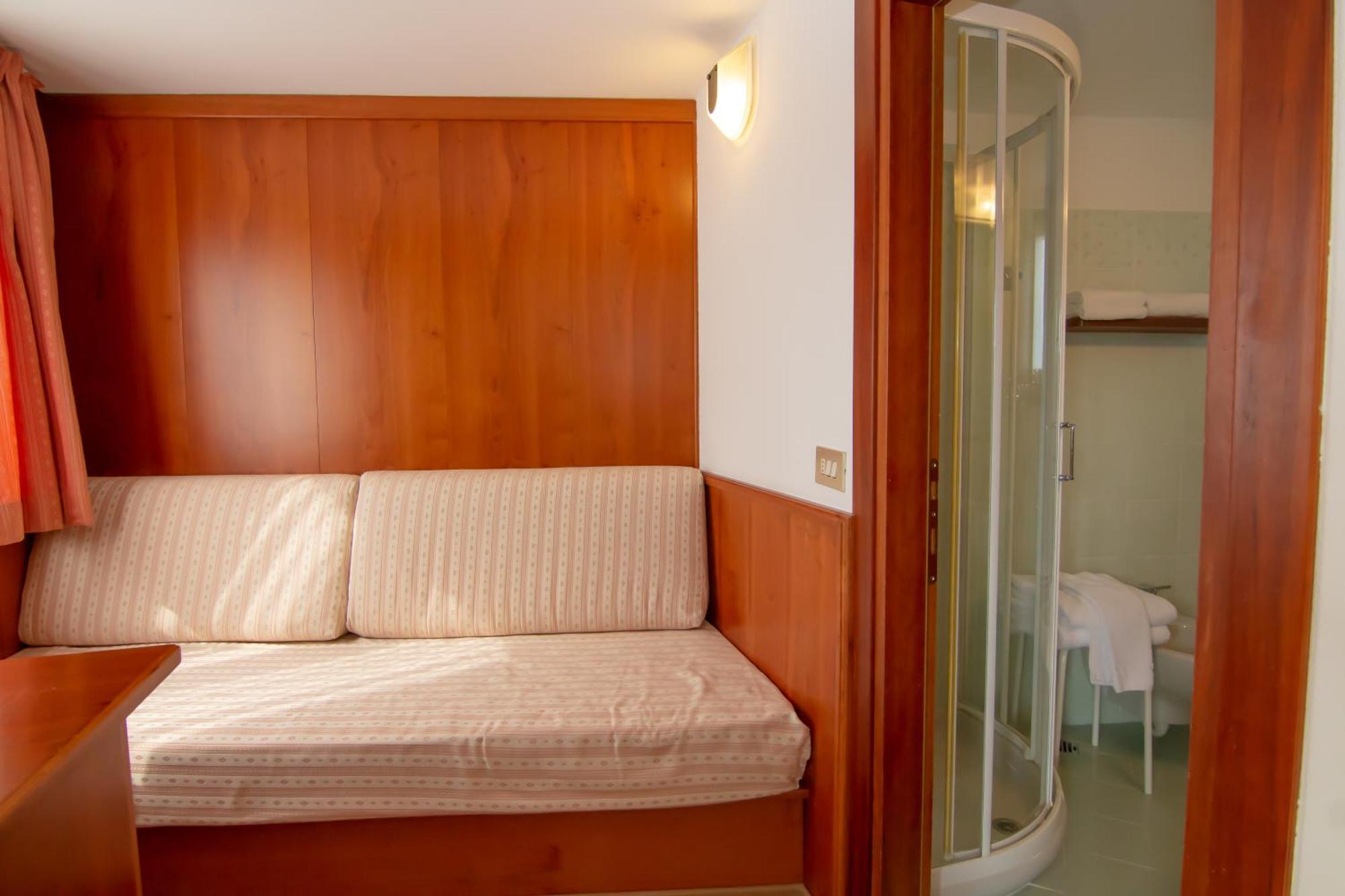 Hotel Miralago Bossico Cameră foto
