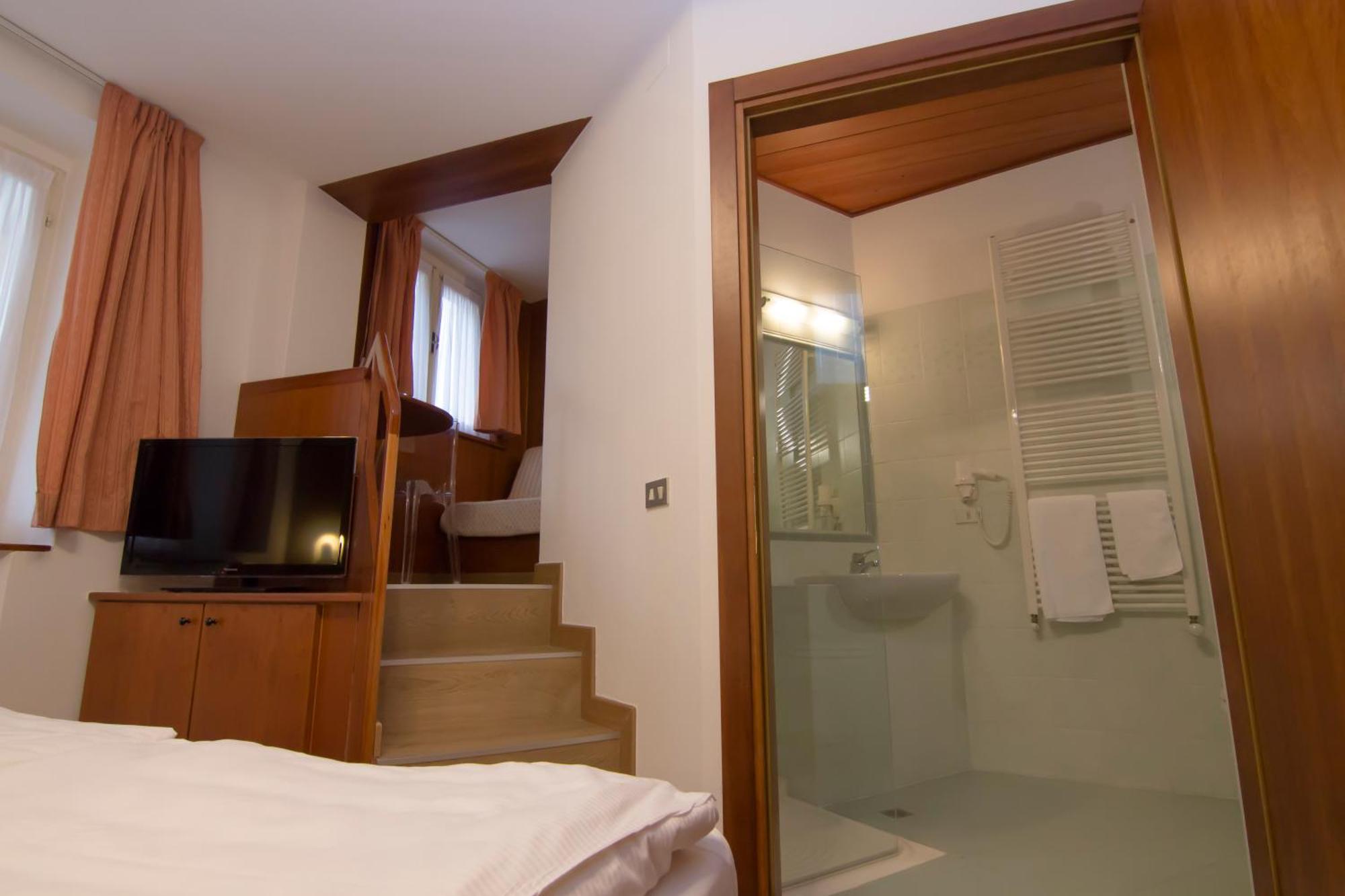 Hotel Miralago Bossico Cameră foto