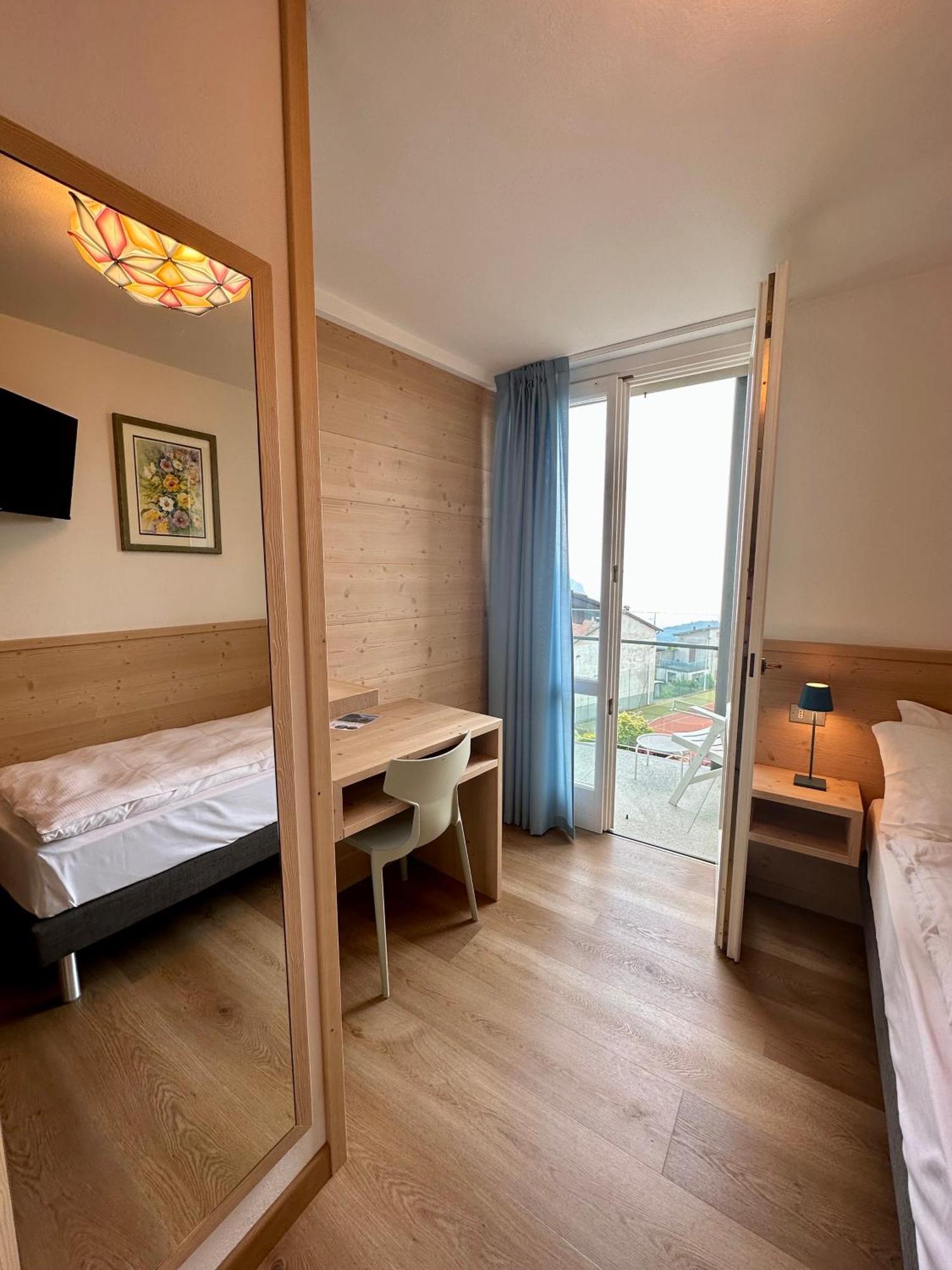 Hotel Miralago Bossico Cameră foto